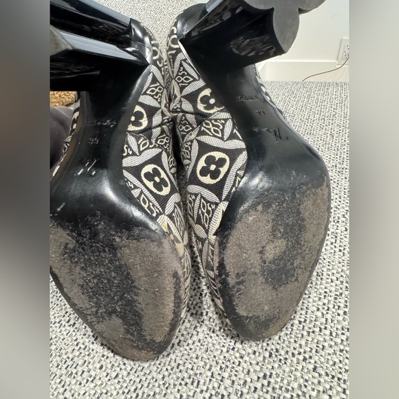 Louis Vuitton silhouette cloth ankle boots - Picture 7 of 7
